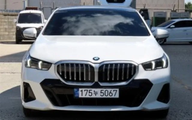 인천외제차중고차 5시리즈 (G60) 520i 매물 사진 20 - 2025/05 26,454km