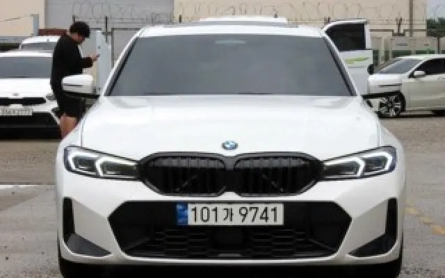인천외제차중고차 3시리즈 (G20) 320i M 스포츠 매물 사진 1 - 2023/01 53,639km
