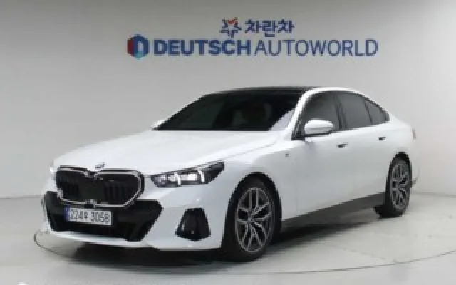 인천외제차중고차 5시리즈 (G60) 520i 매물 사진 8 - 2024/01 54,615km