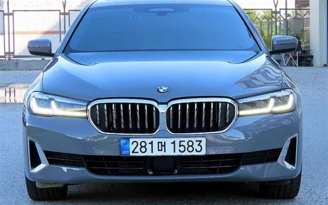 인천외제차중고차 5시리즈 (G30) 523d xDrive M 스포츠 매물 사진 12 - 2022/04 61,987km